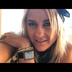 Meet your Posher, Terina